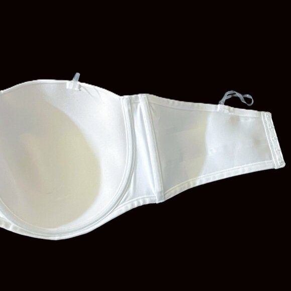 Vanity Fair convertible strapless or with. Underwire Bra 44DDD (44F) White New - Picture 6 of 9